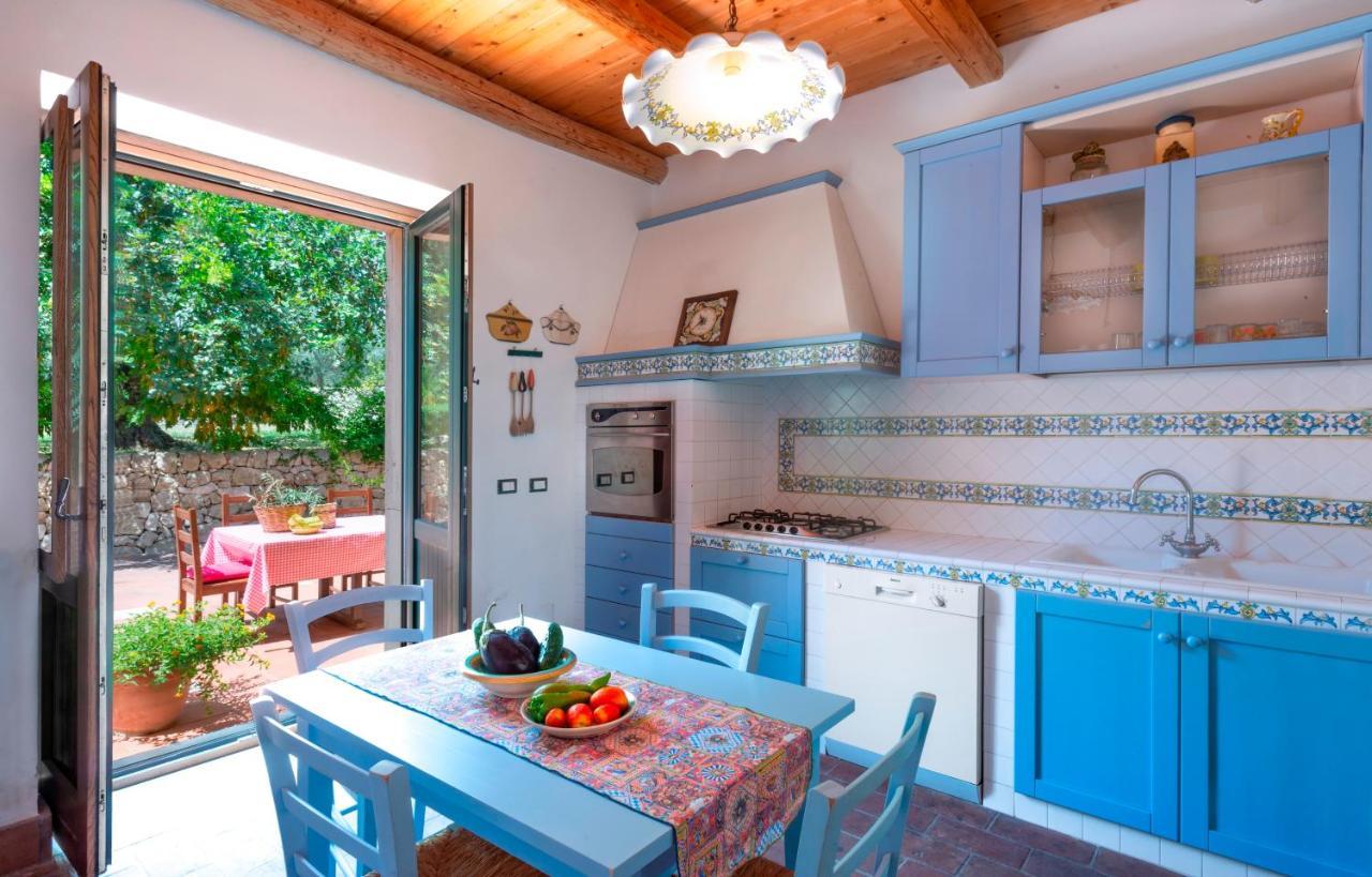 Agriturismo Borgo Degli Ulivi Canicattini Bagni Exterior photo