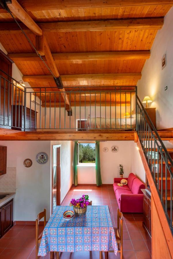 Agriturismo Borgo Degli Ulivi Canicattini Bagni Exterior photo