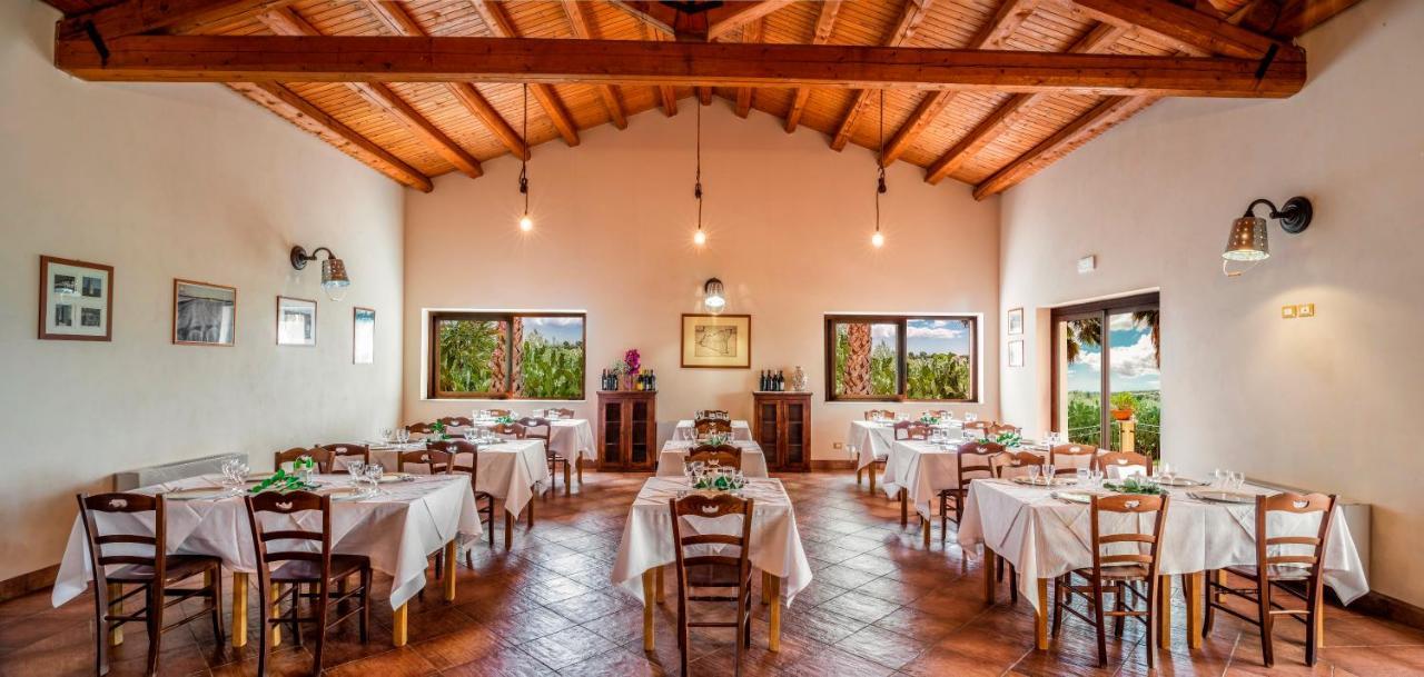 Agriturismo Borgo Degli Ulivi Canicattini Bagni Exterior photo