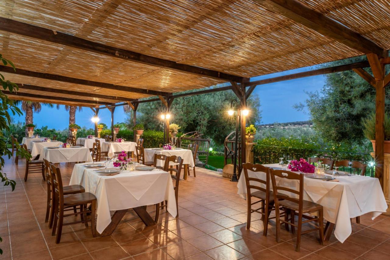Agriturismo Borgo Degli Ulivi Canicattini Bagni Exterior photo