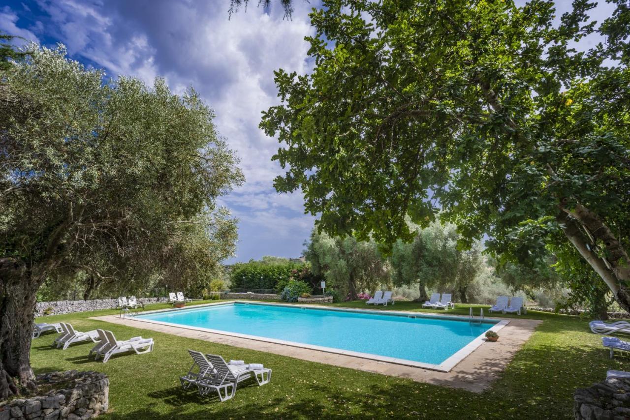 Agriturismo Borgo Degli Ulivi Canicattini Bagni Exterior photo