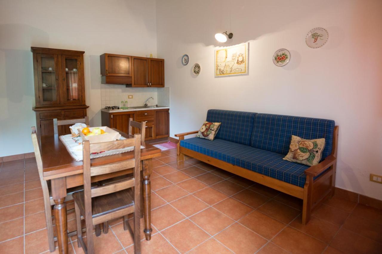 Agriturismo Borgo Degli Ulivi Canicattini Bagni Exterior photo