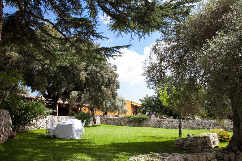 Agriturismo Borgo Degli Ulivi Canicattini Bagni Exterior photo
